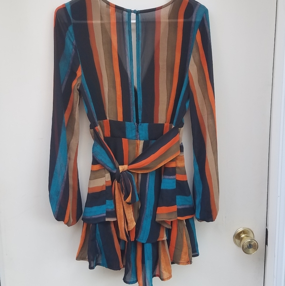 Luxxel small romper - Picture 4 of 6